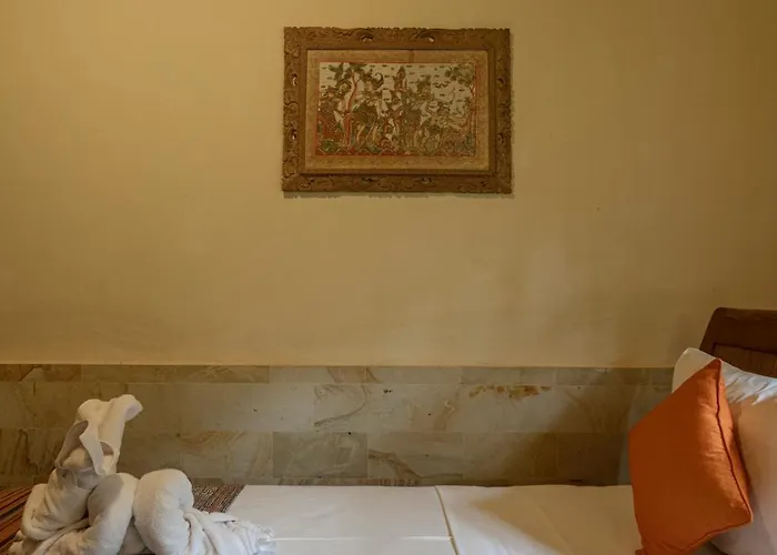 Nusa Indah Hotel